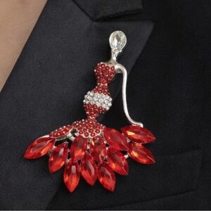 Mermaid Sparkling Diamonds Brooch Red Crystals Beautiful Lapel Pin Corsage